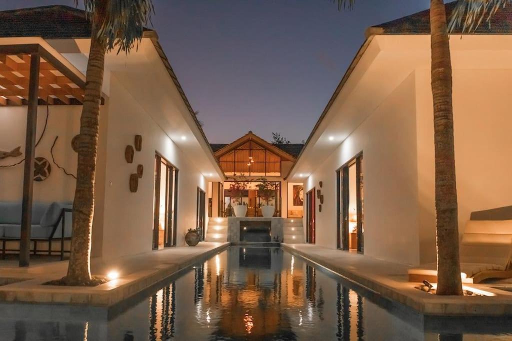 Villa Hakem Elegant And Modern 4 Bedrooms Villa Pool View Canggu Exterior foto
