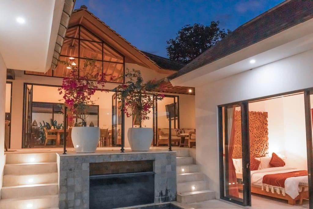 Villa Hakem Elegant And Modern 4 Bedrooms Villa Pool View Canggu Exterior foto