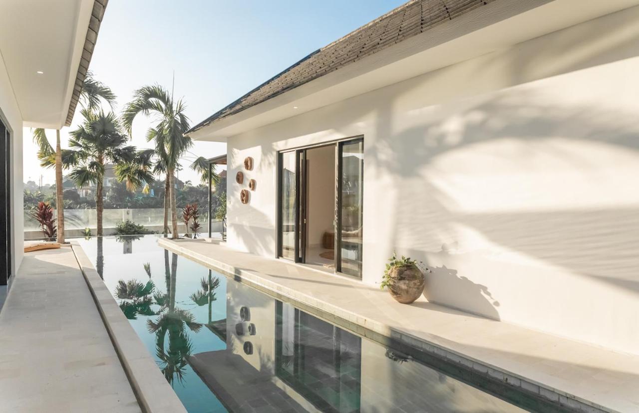 Villa Hakem Elegant And Modern 4 Bedrooms Villa Pool View Canggu Exterior foto
